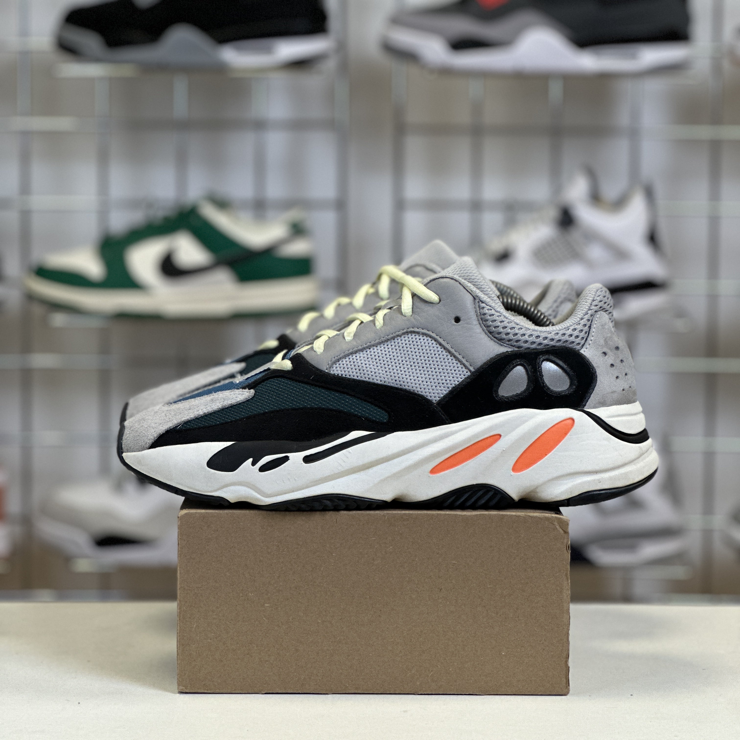 Shops yeezy wave runner 700 uk