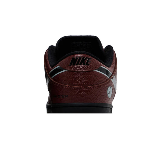 Nike SB Dunk Low Limosine Skateboards