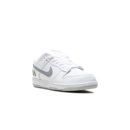 Nike SB Dunk Low Supreme 94 White Metallic Silver