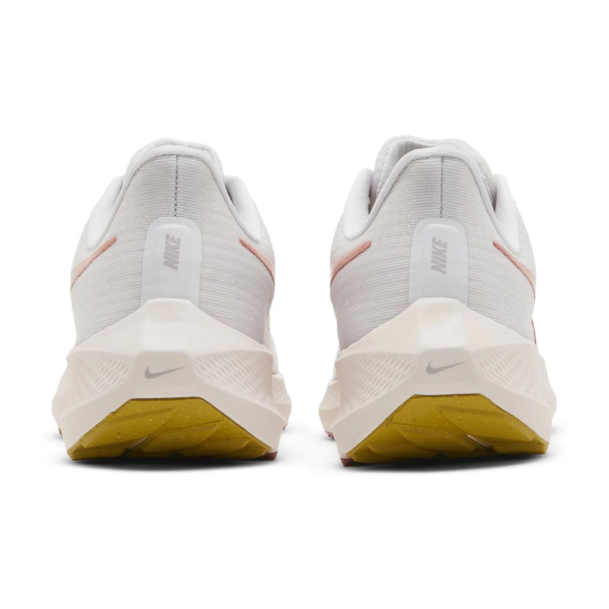 Nike Air Zoom Pegasus 39 Whisper Madder Root W