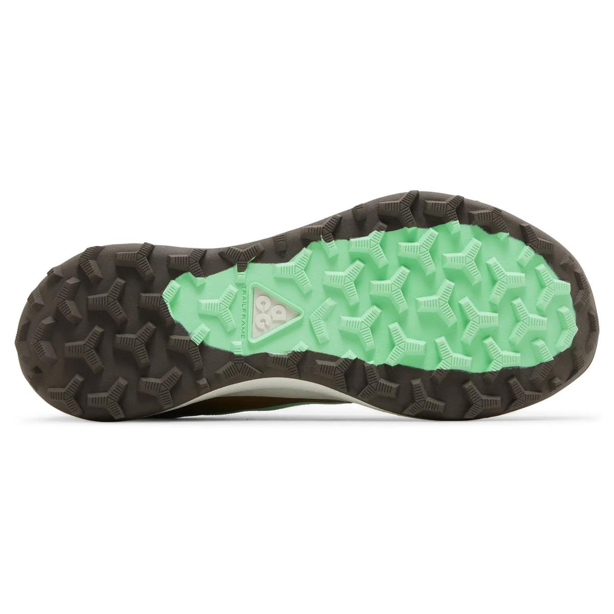 Nike ACG Lowcate Limestone Green Glow