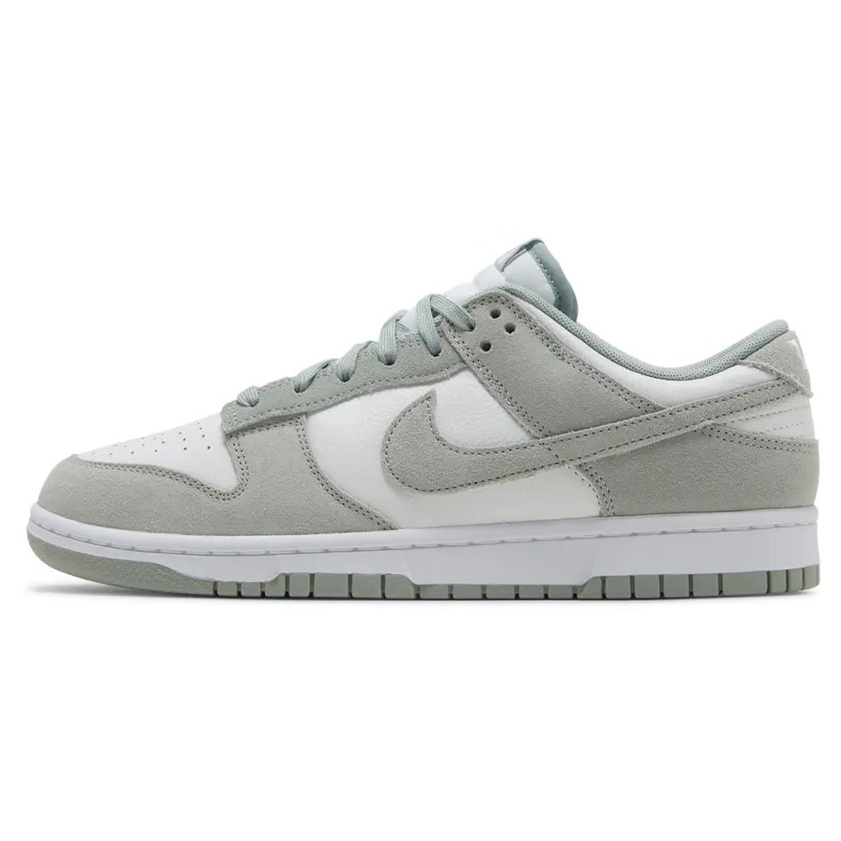 Nike Dunk Low SE Light Pumice