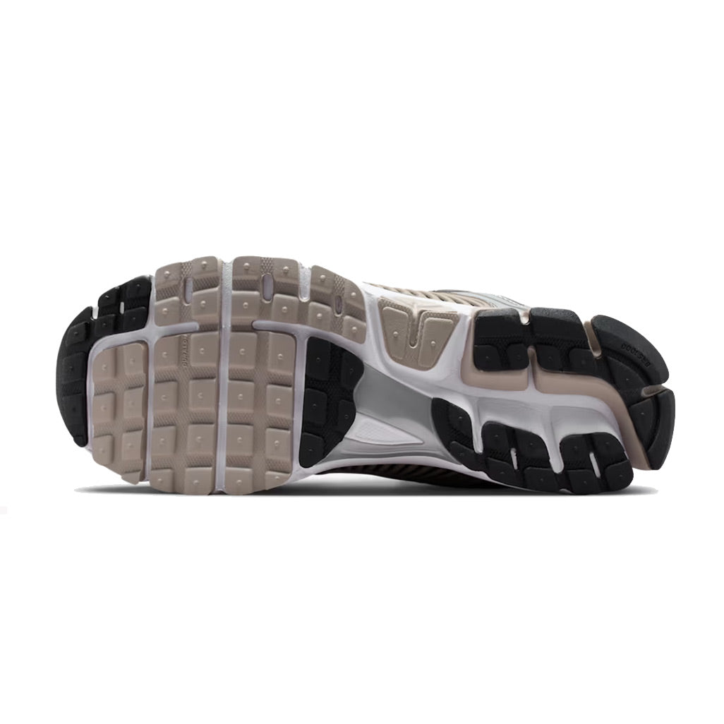 Nike Air Zoom Vomero 5 College Grey