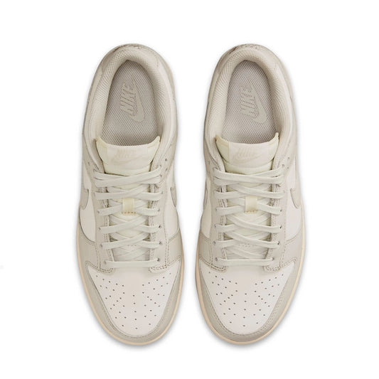 Nike Dunk Low Sail Light Bone W