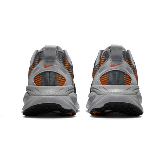 Nike Vomero 18 Cool Grey Safety Orange Wolf Grey Black