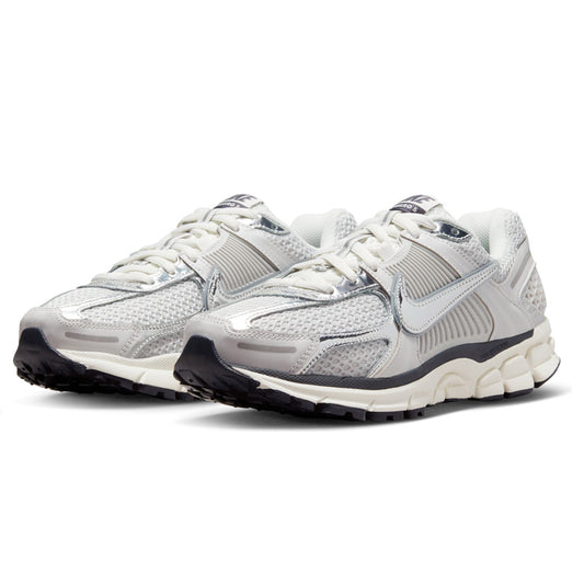 Nike Zoom Vomero 5 'Photon Dust Metallic Silver' W