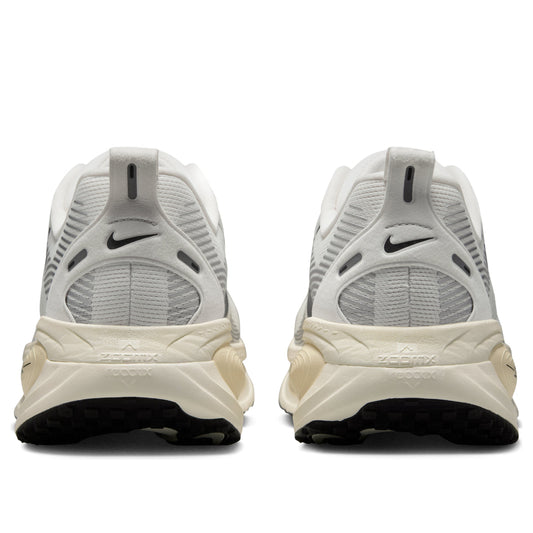 Nike Vomero 18 Summit White Coconut Milk