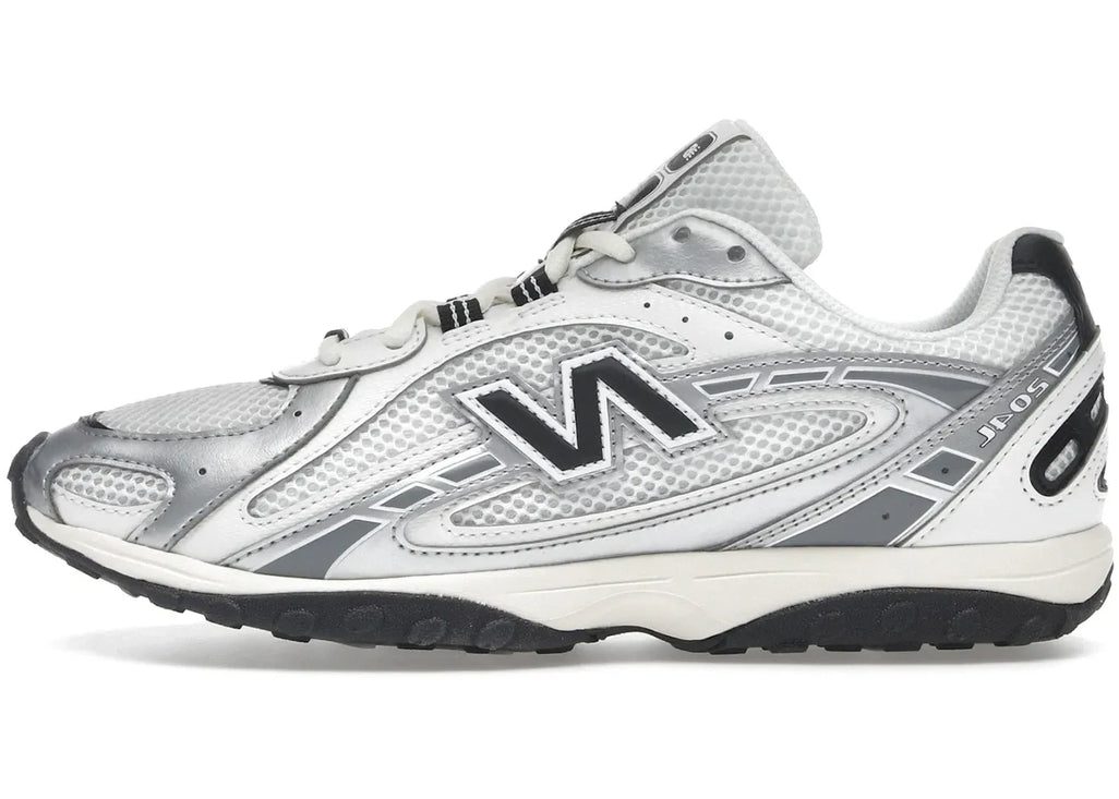 New Balance 204L Silver Metallic Black