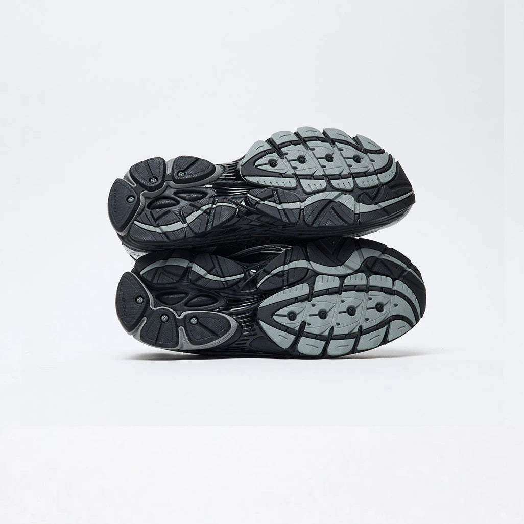 Saucony - Progrid Omni 9 (Black/Silver)