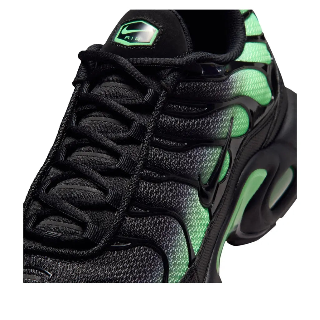 Nike Air Max Plus Black Illusion Green