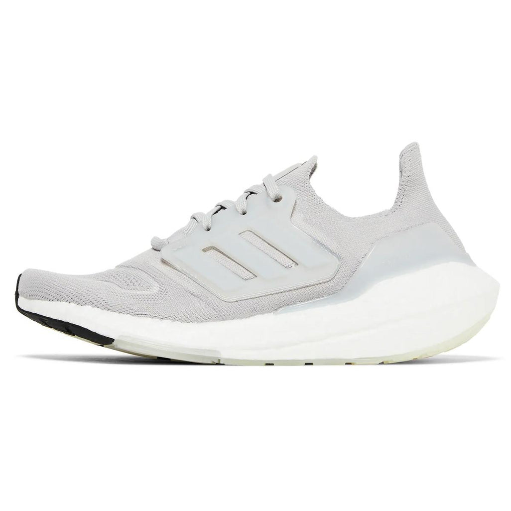 UltraBoost 22 Triple Grey W