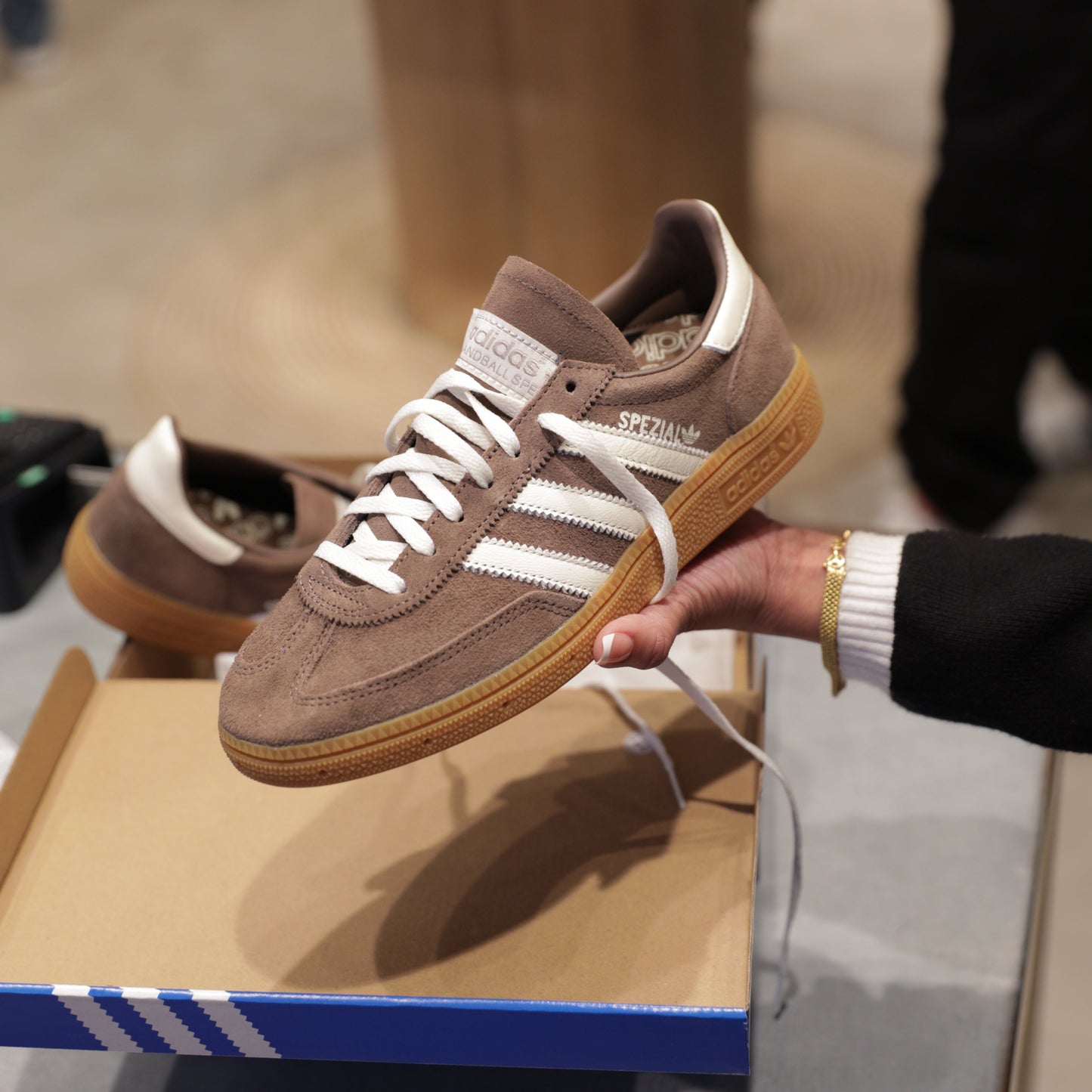 adidas Handball Spezial Earth Strata Gum W