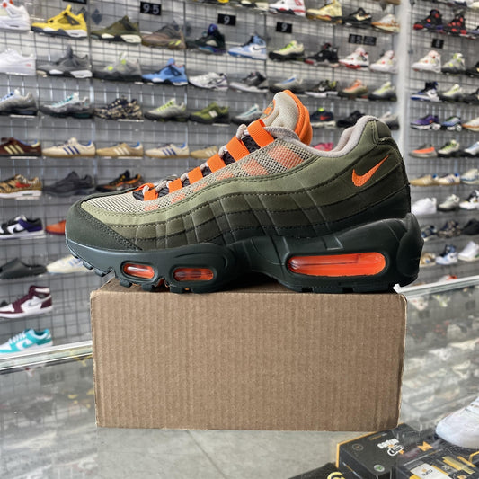 Nike Air Max 95 OG 'Neutral Olive Total Orange' UK5.5 (No Box)