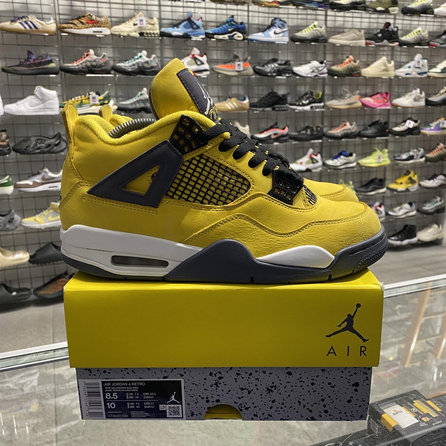 Air Jordan 4 Retro 'Lightning' (2021) UK7.5