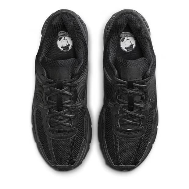Nike Zoom Vomero 5 Triple Black