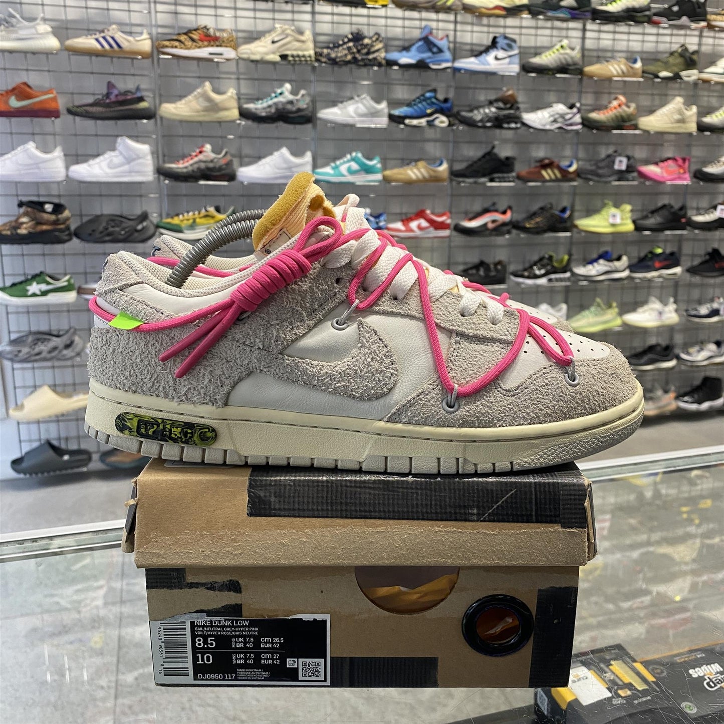 Nike Dunk Low Off-White 'Lot 17' UK7.5