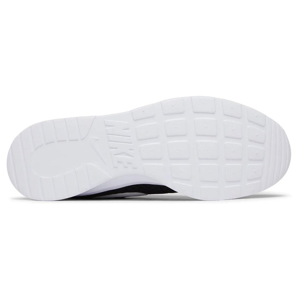 Nike Tanjun Black White