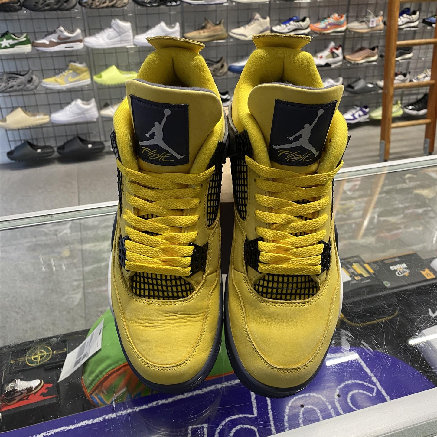 Jordan 4 Retro 'Lightning' (2021) UK8.5