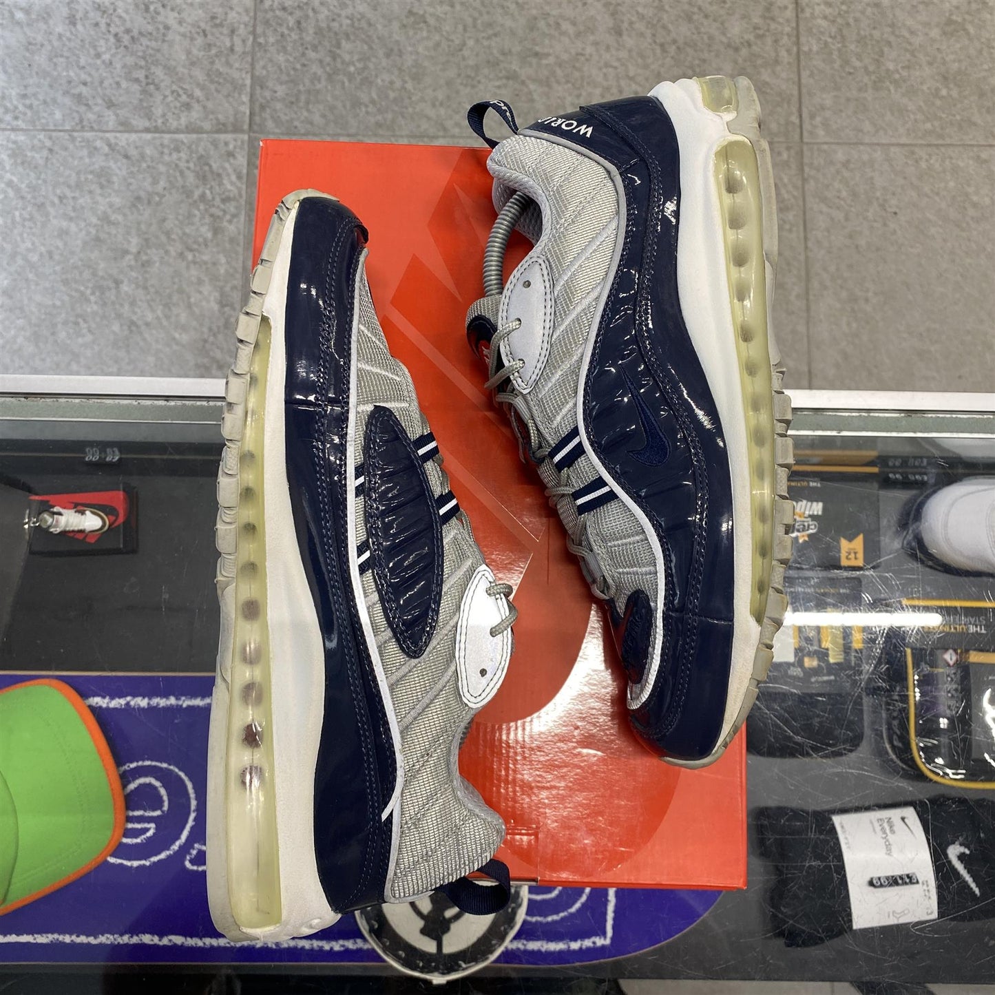 Nike Air Max 98 x Supreme 'Obsidian' UK8.5