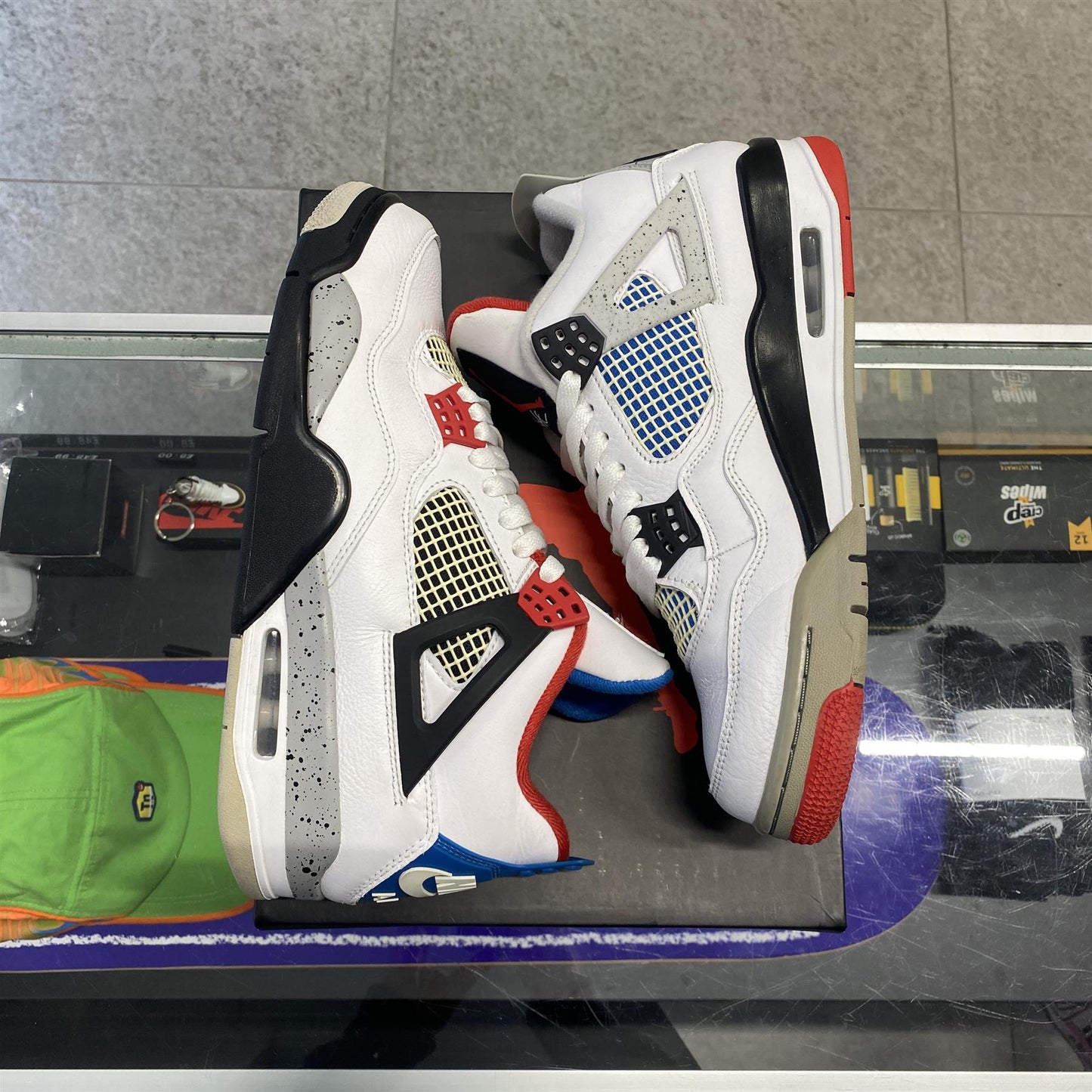 Air Jordan 4 Retro 'What The' UK8.5