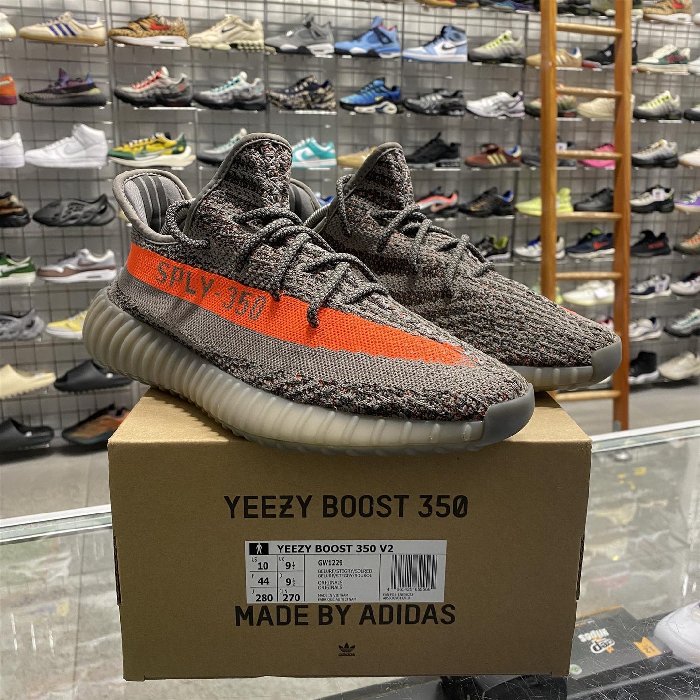 Adidas Yeezy Boost 350 V2 'Beluga Reflective' UK9.5