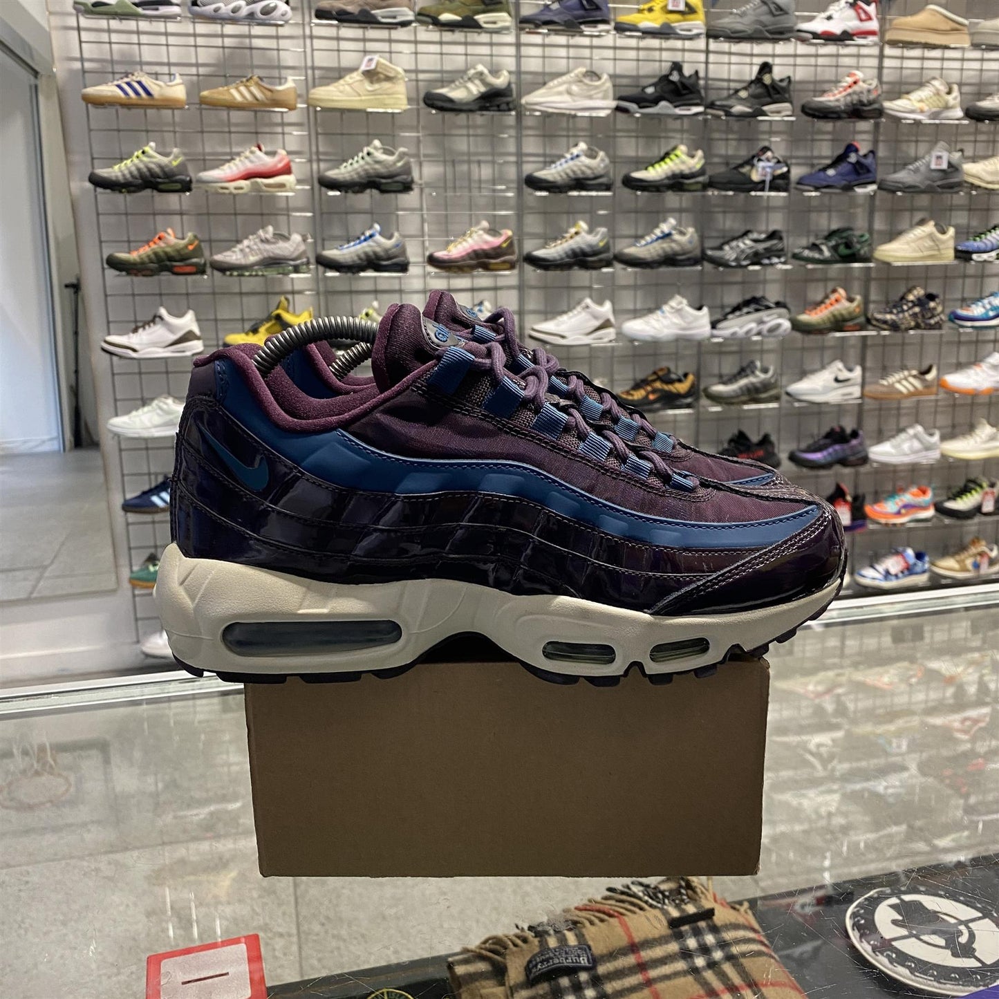 Nike Air Max 95 'Patent Purple' UK7 (No Box)