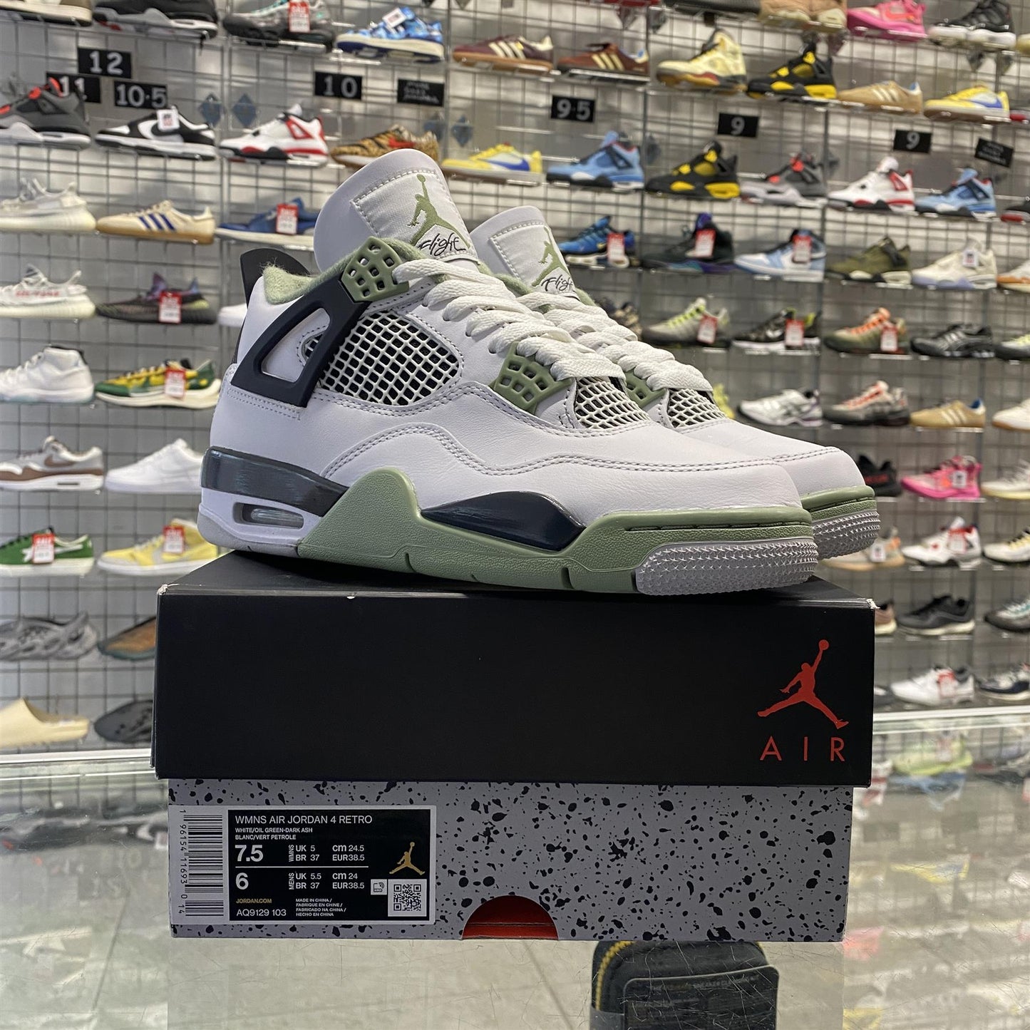 Jordan 4 Retro Seafoam (Women's) UK5