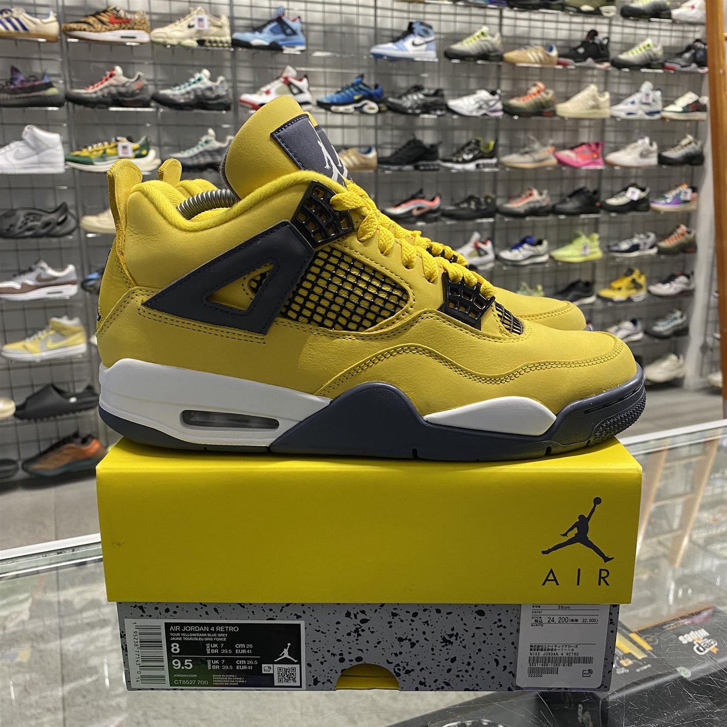 Air Jordan 4 Retro 'Lightning' (2021) UK7