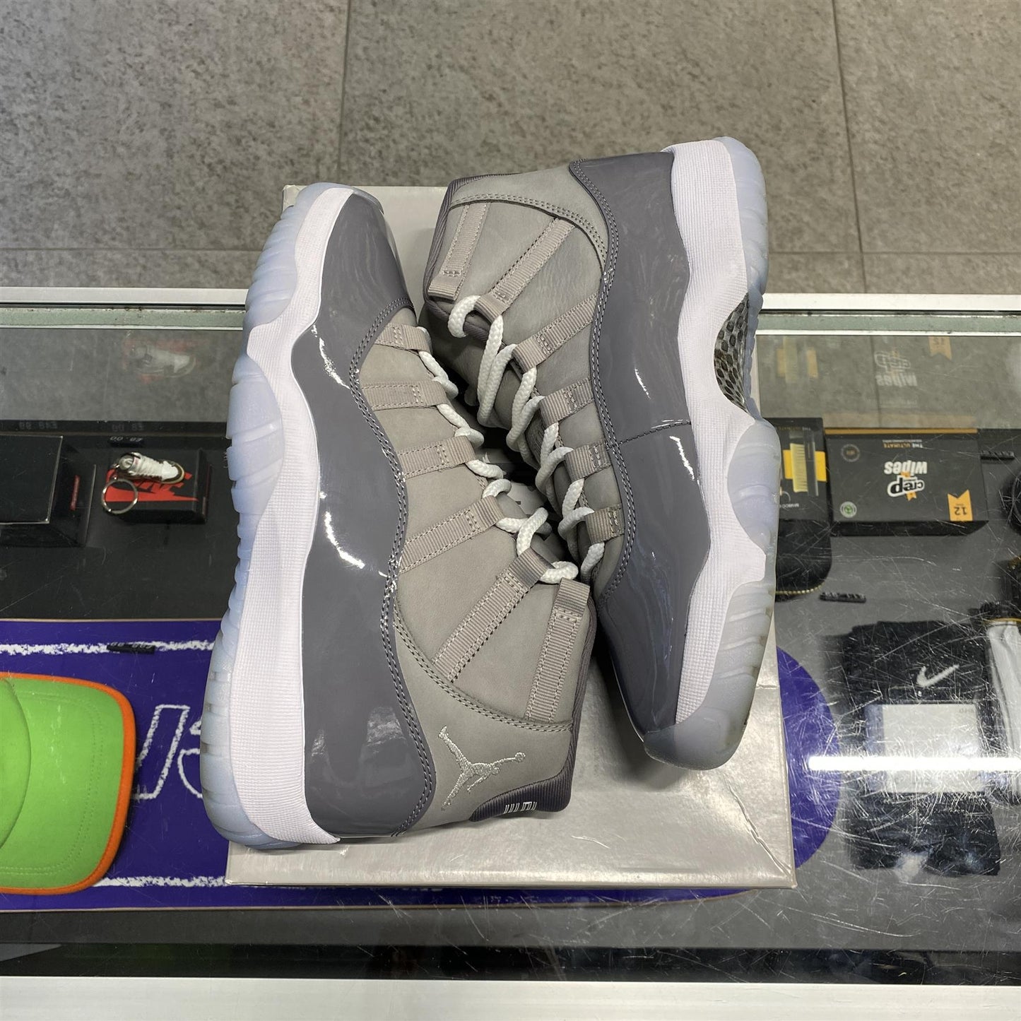 Air Jordan 11 Retro 'Cool Grey' (2021) UK8