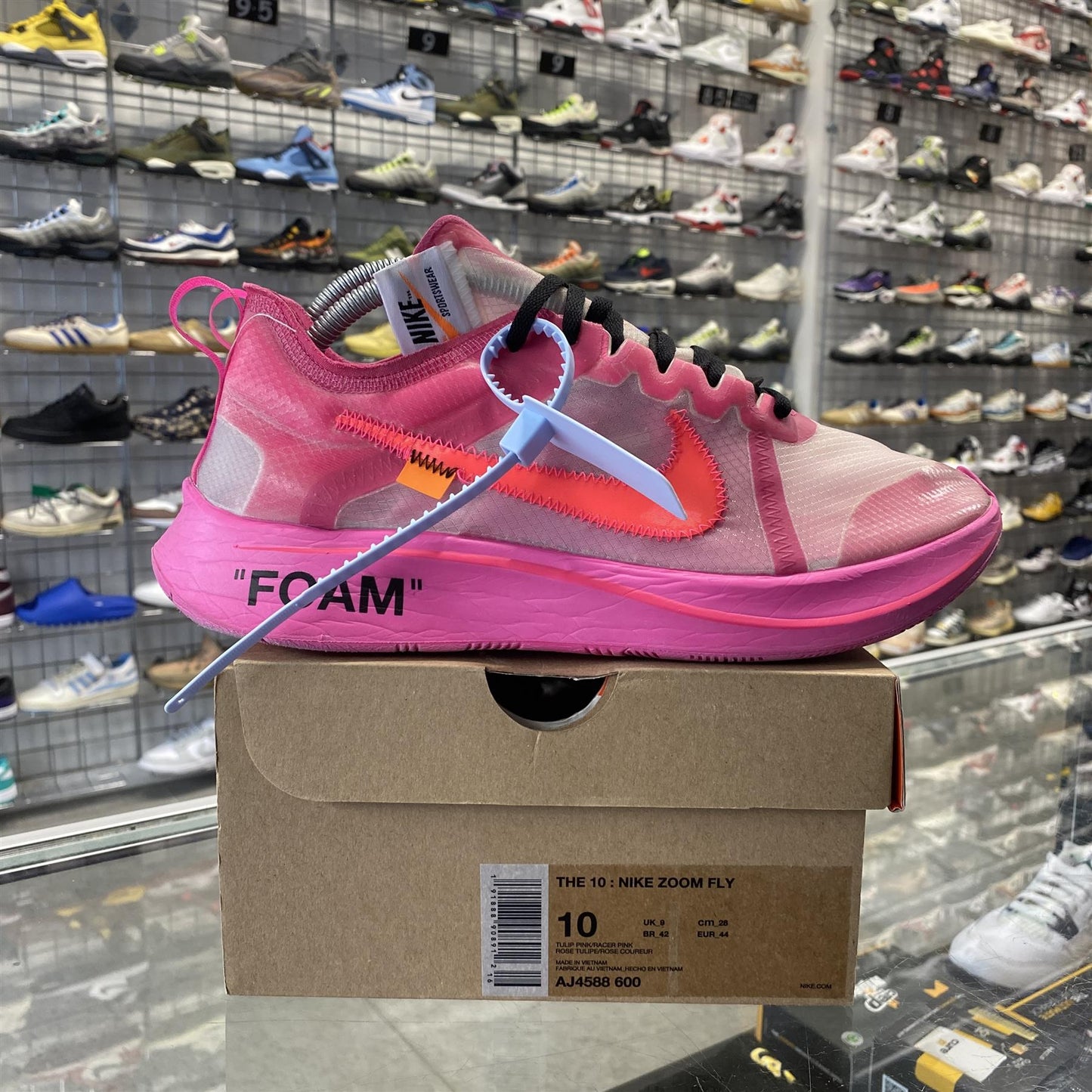 Nike Zoom Fly x Off-White 'Pink' UK9