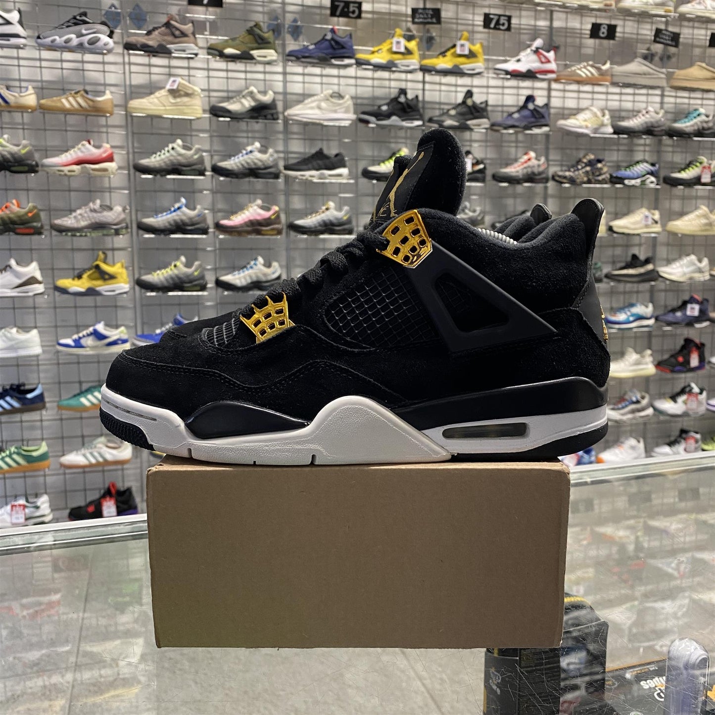 Jordan 4 Retro 'Royalty' UK7.5 (No Box)