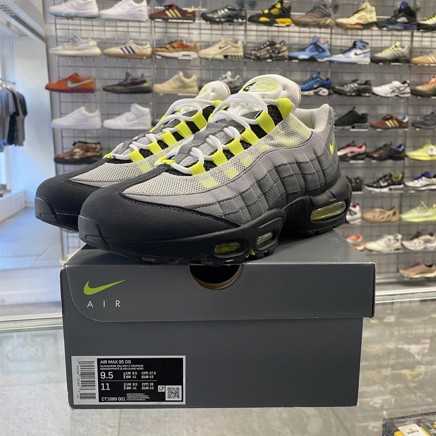 Nike Air Max 95 OG 'Neon' (2020) UK8.5