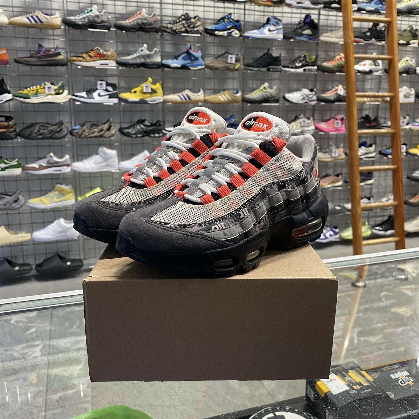 Nike Air Max 95 x Atmos 'We Love Nike' (Bright Crimson) UK3.5 (No Box)