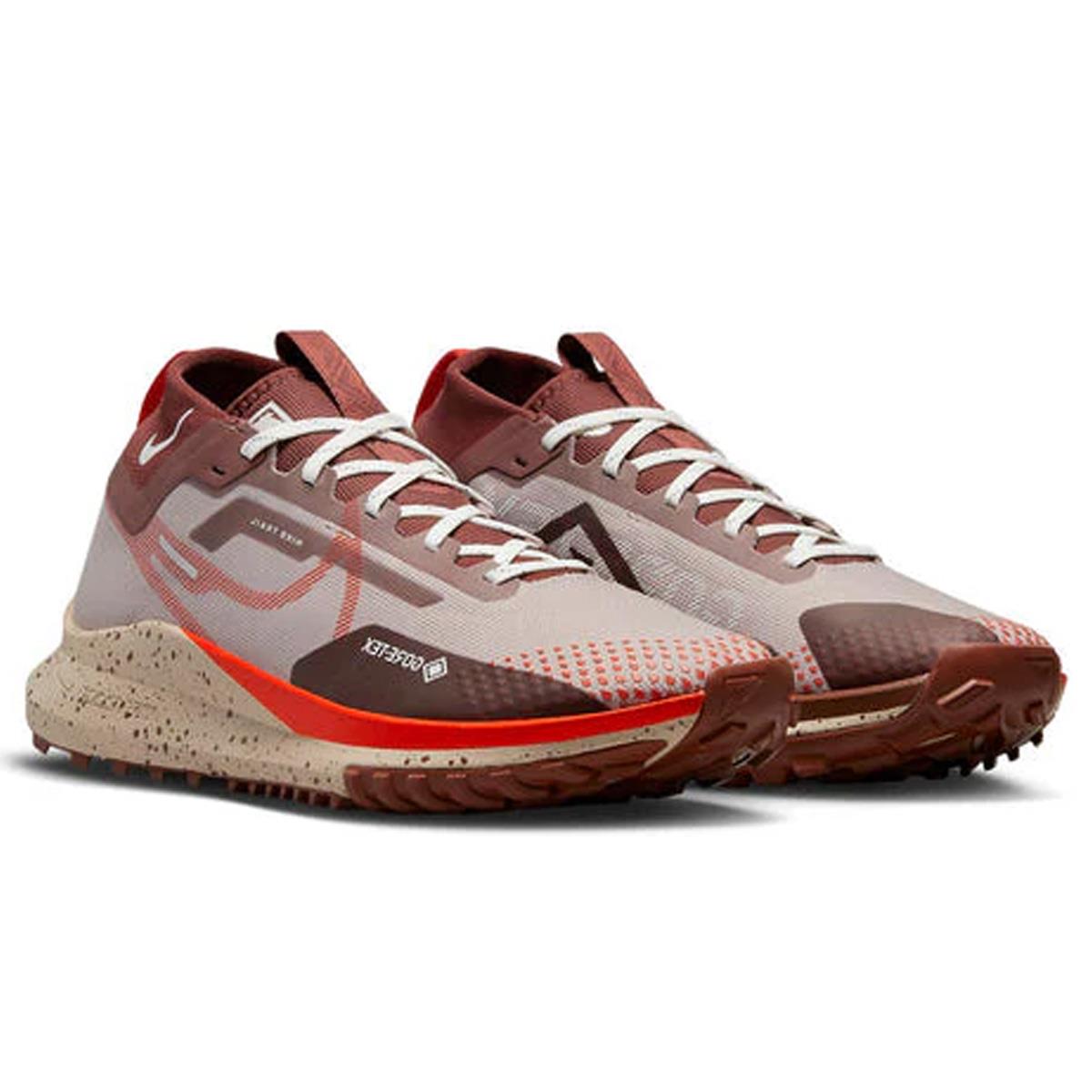 React Pegasus Trail 4 GORE-TEX Diffused Taupe Picante Red