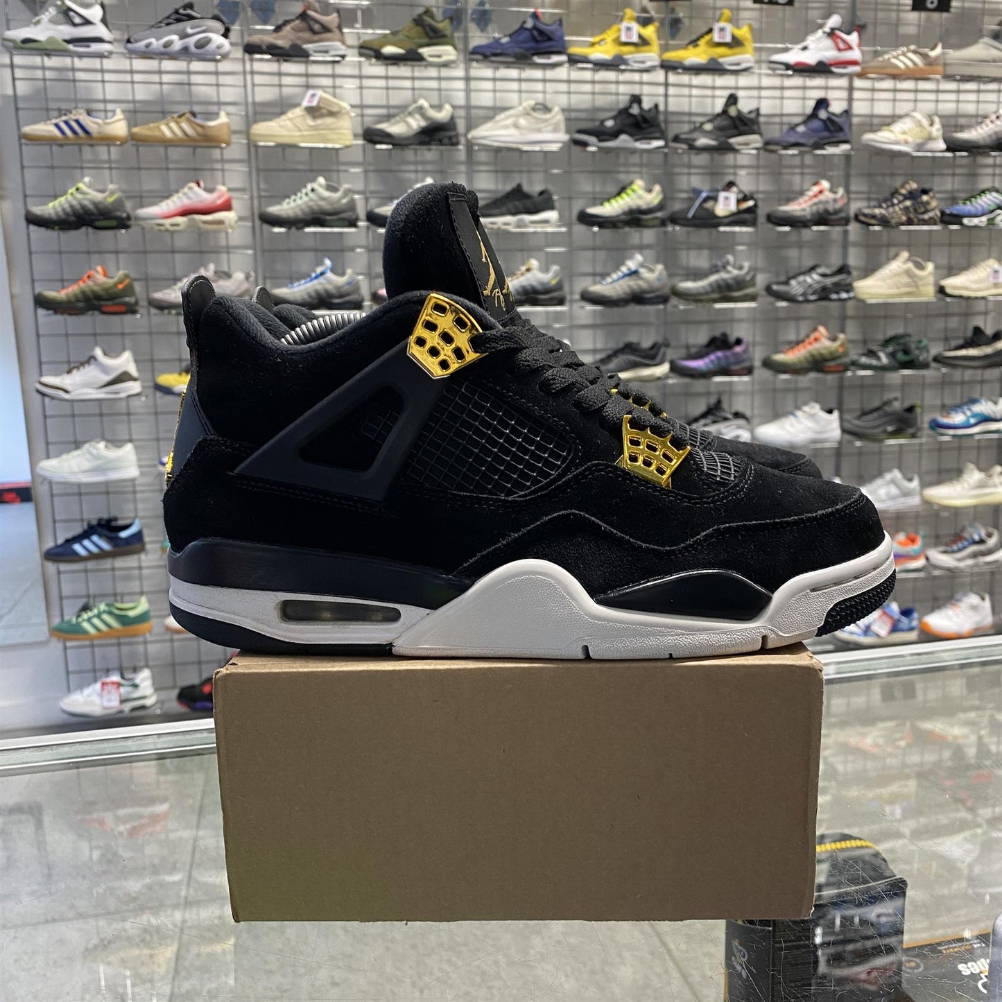 Jordan 4 Retro 'Royalty' UK7.5 (No Box)