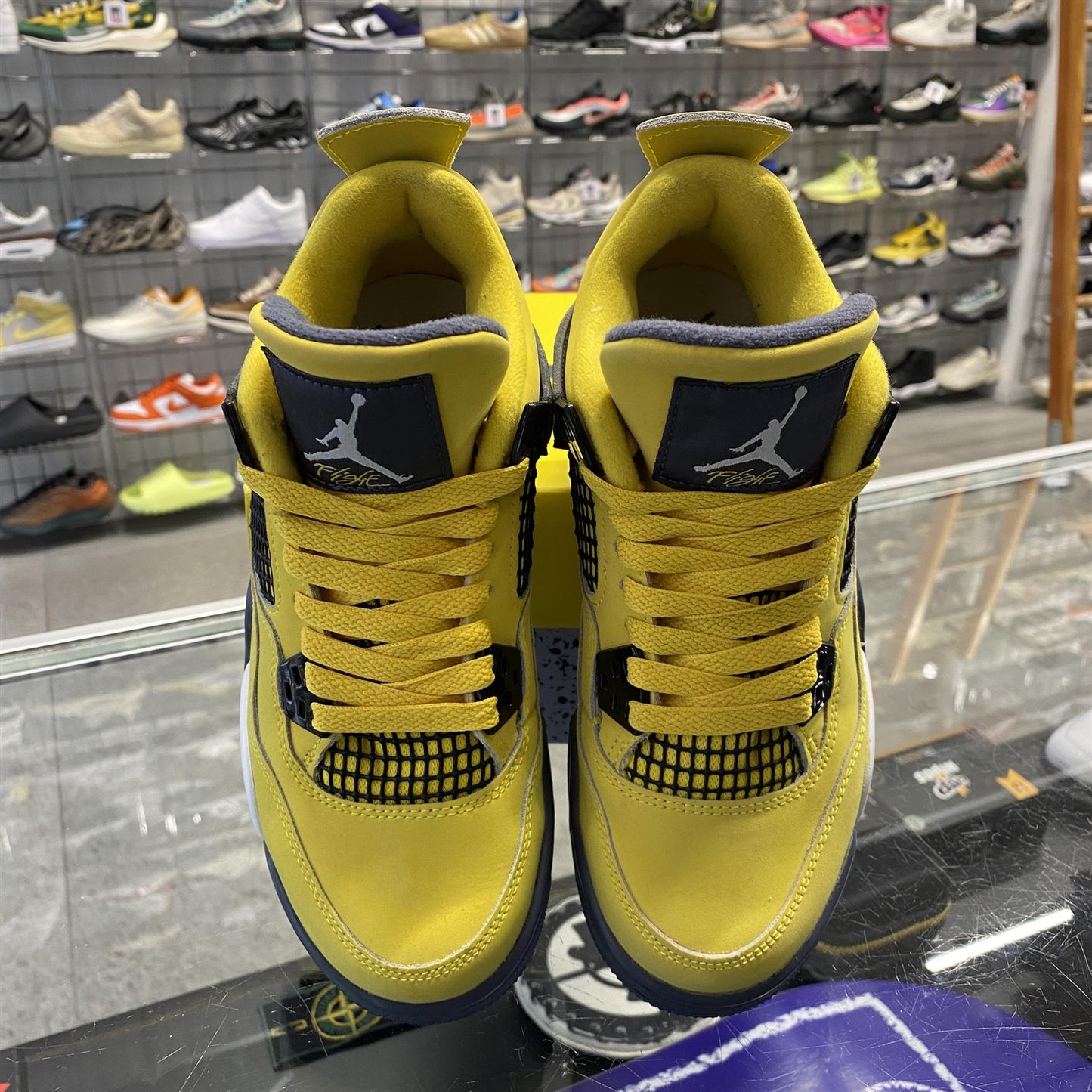 Air Jordan 4 Retro 'Lightning' GS (2021) UK3