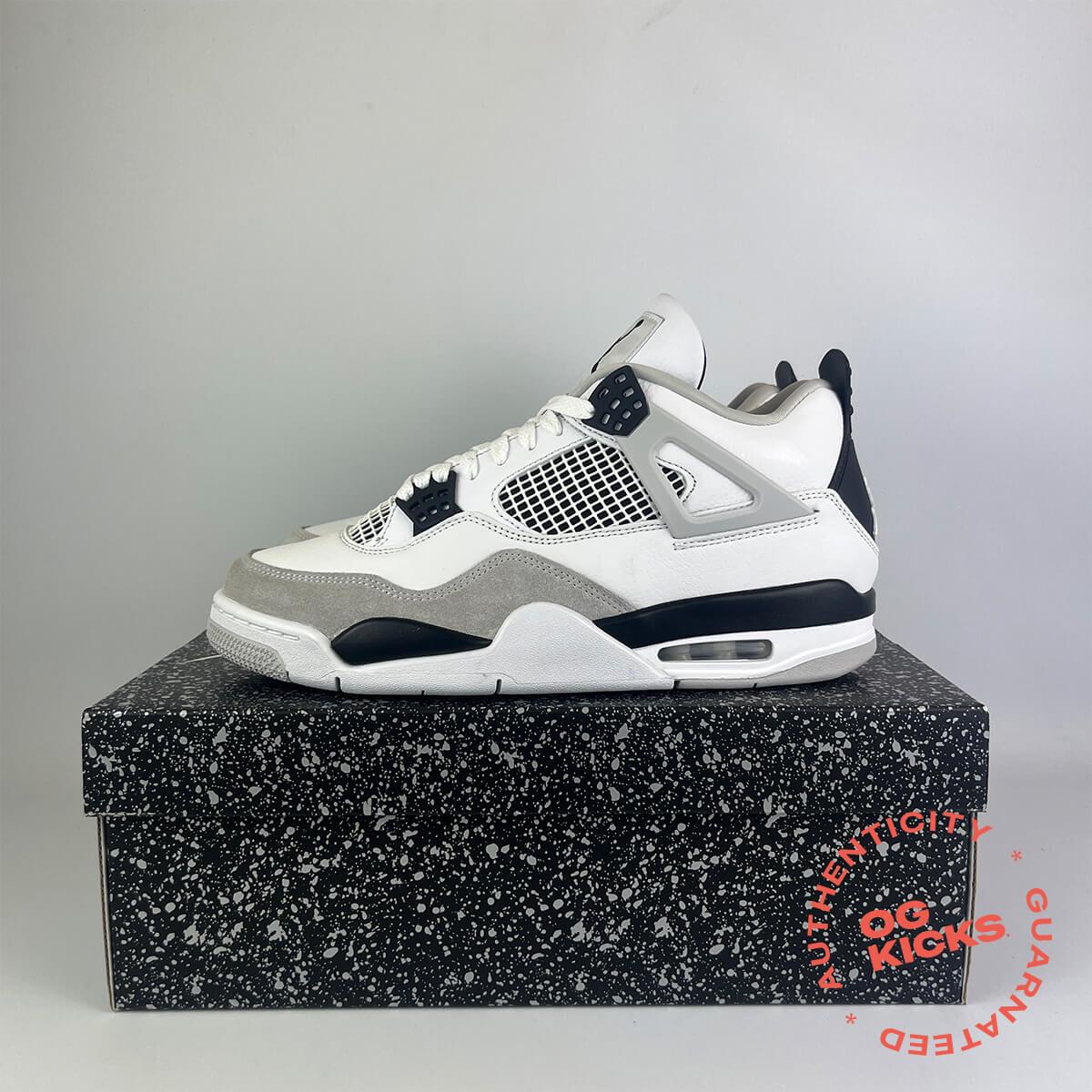 Jordan 4 Retro Military Black UK9