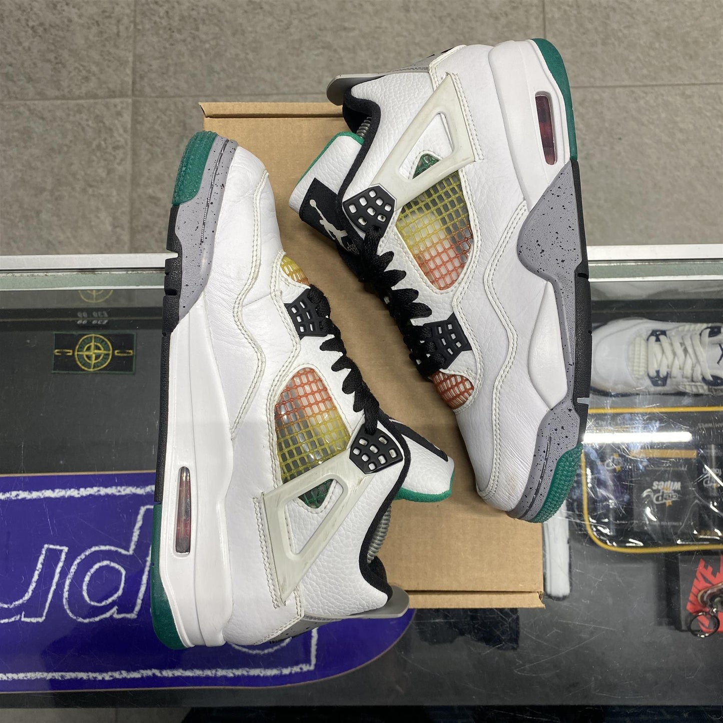 Air Jordan 4 Retro 'Lucid Green Rasta' UK5.5 (No Box)