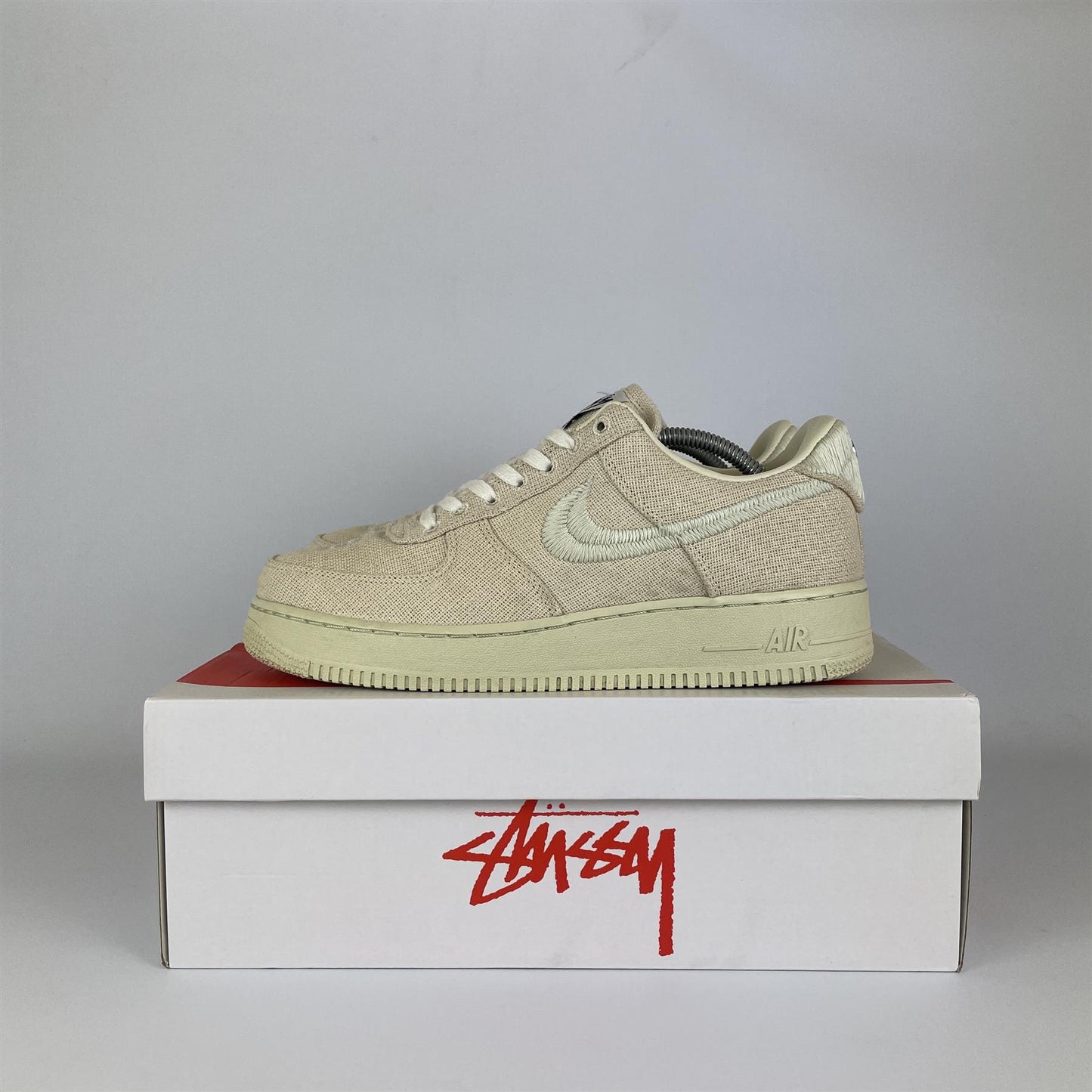 Nike Air Force 1 Low Stussy Fossil UK8