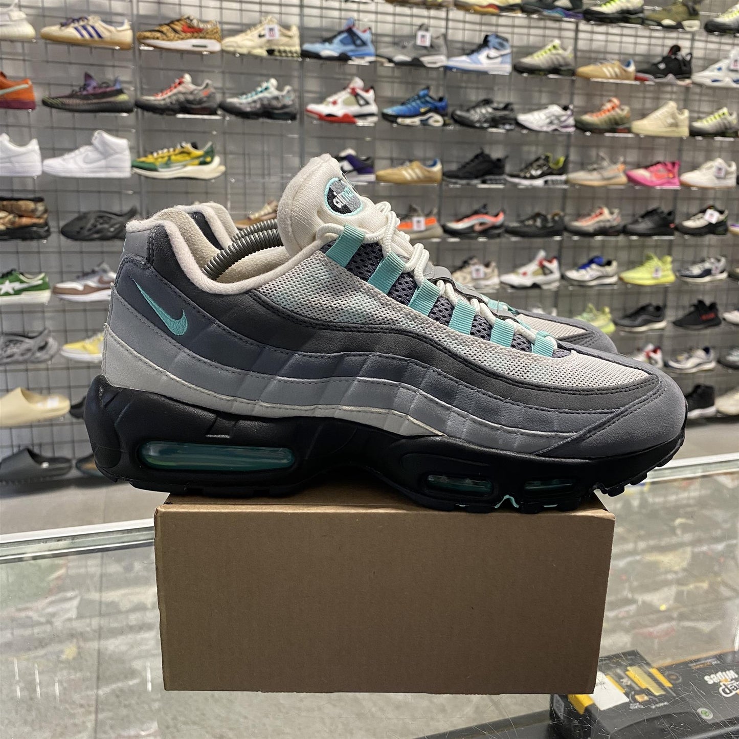 Nike Air Max 95 'Hyper Turquoise' UK10 (No Box)