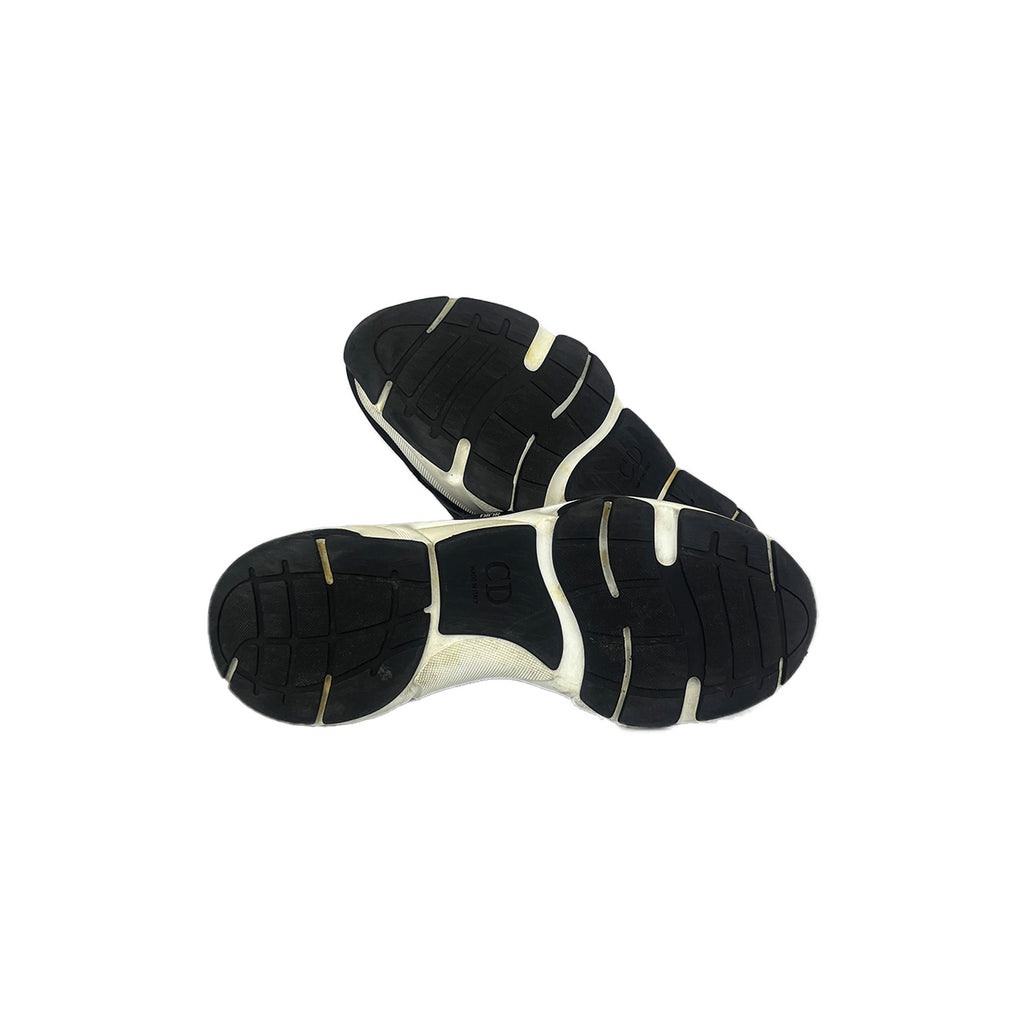 Dior B22 'Black' (No Box) UK9