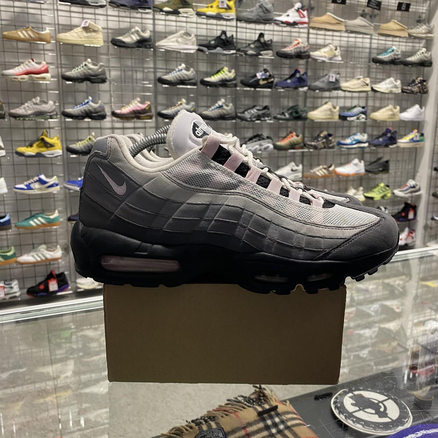 Nike Air Max 95 'Gunsmoke Pink Foam' UK8 (No Box)