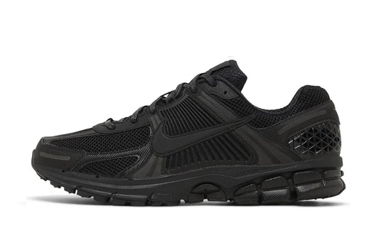 Nike Zoom Vomero 5 Triple Black