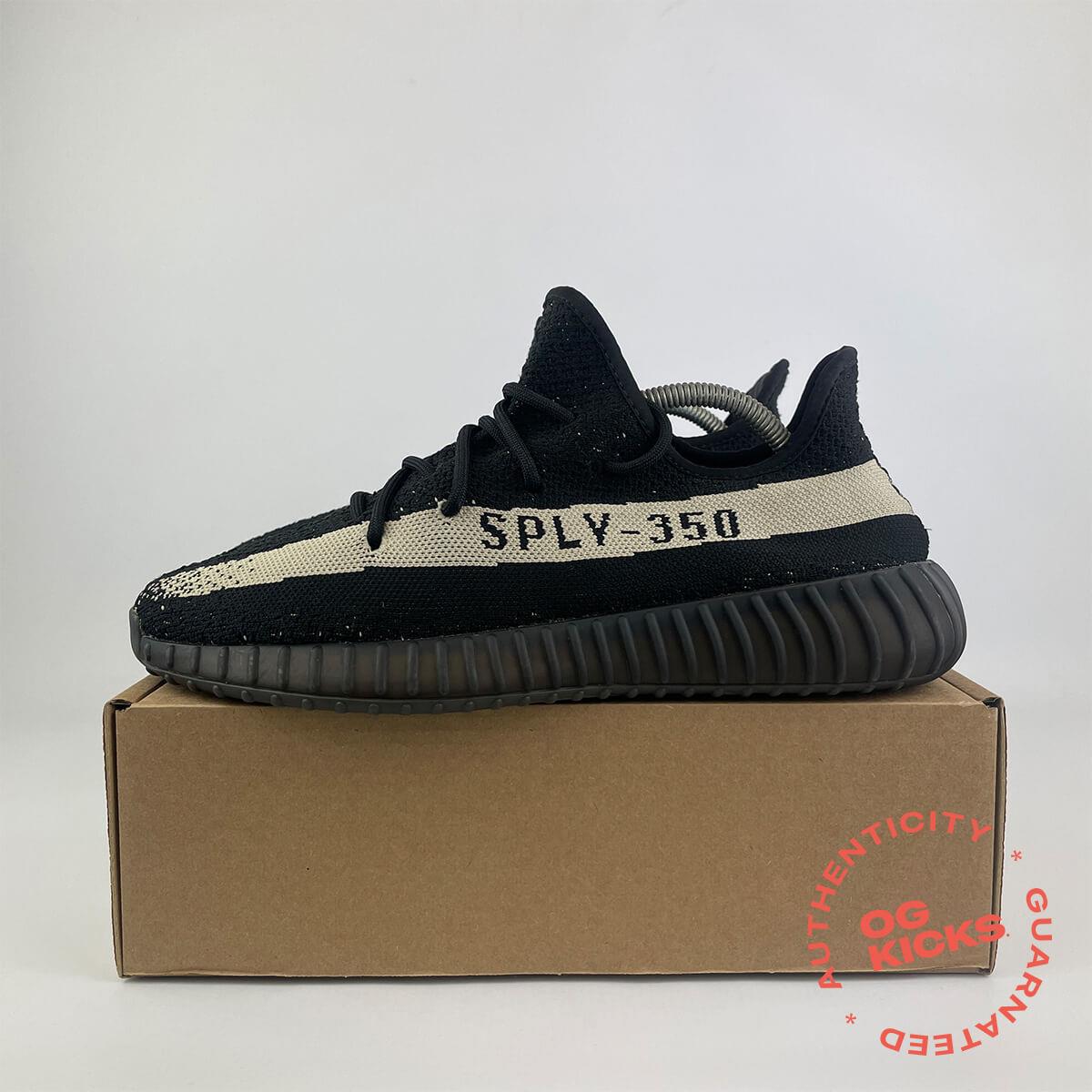 adidas Yeezy Boost 350 V2 Core Black White UK9.5