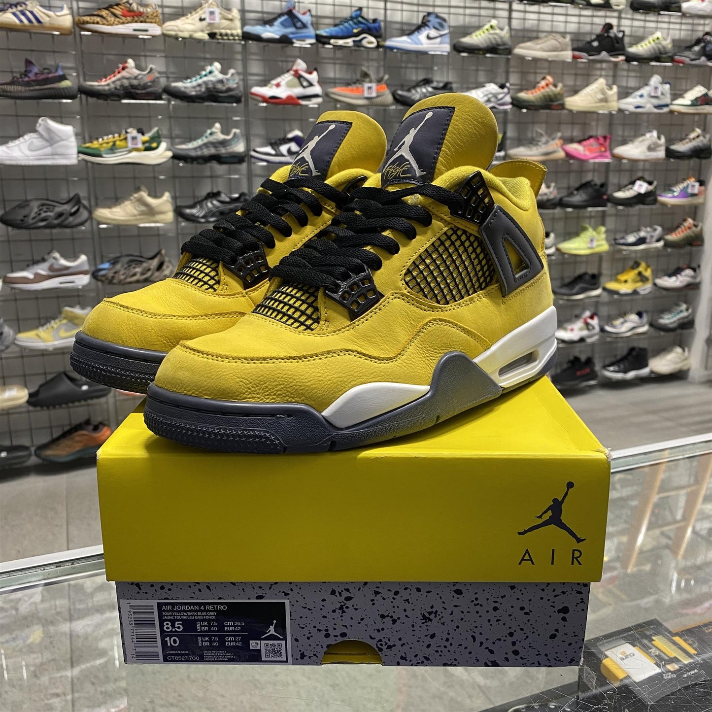 Air Jordan 4 Retro 'Lightning' (2021) UK7.5