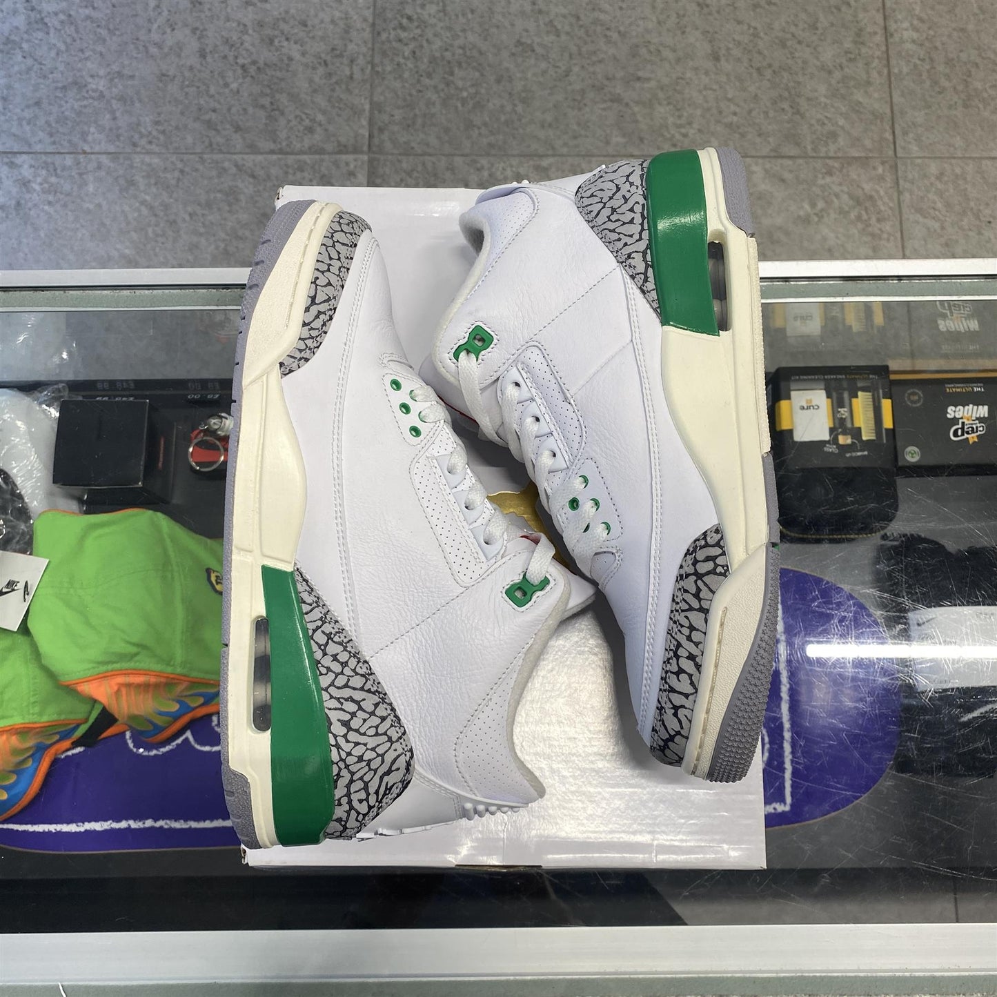 Air Jordan 3 Retro 'Lucky Green' UK8