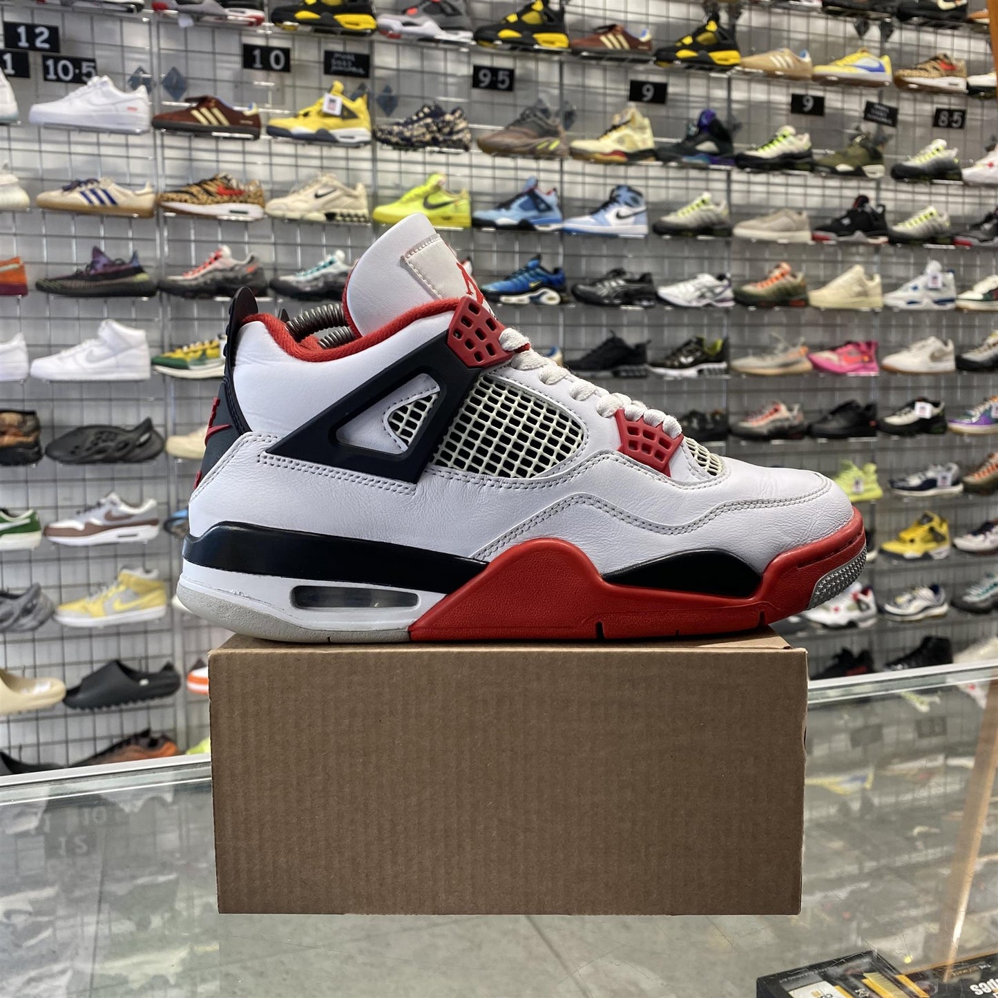 Air Jordan 4 Retro Fire Red (2020) UK7 (No Box)