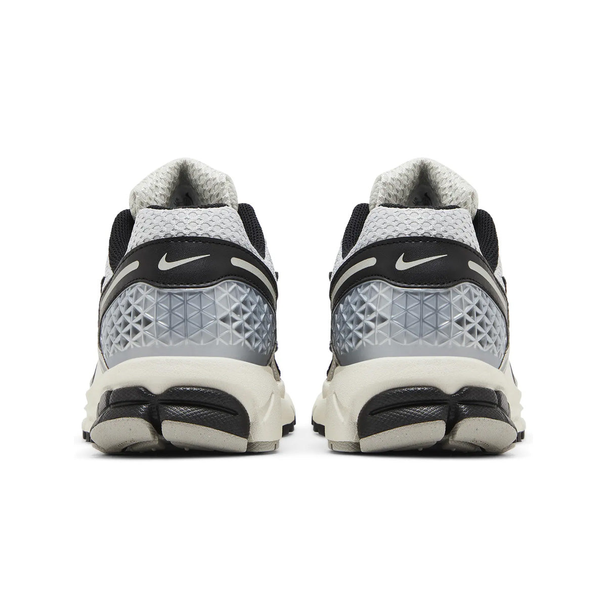 Nike Zoom Vomero 5 Photon Dust Black W