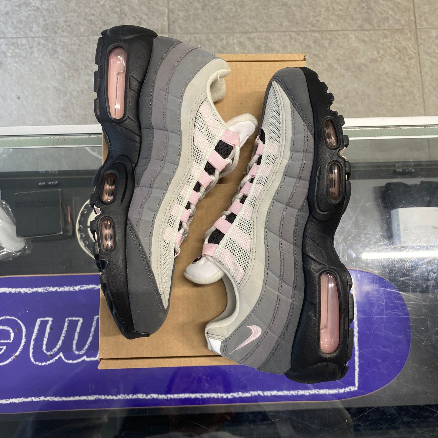 Nike Air Max 95 'Gunsmoke Pink Foam' UK6.5  (No Box)