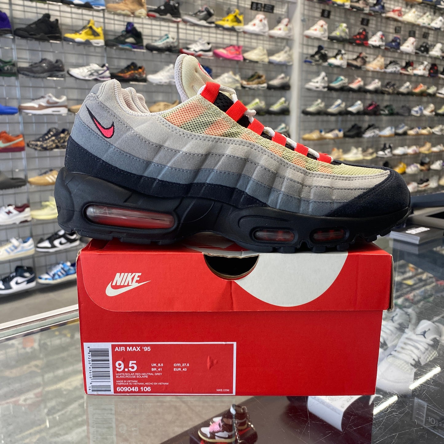 Nike Air Max 95 OG Solar Red UK8.5